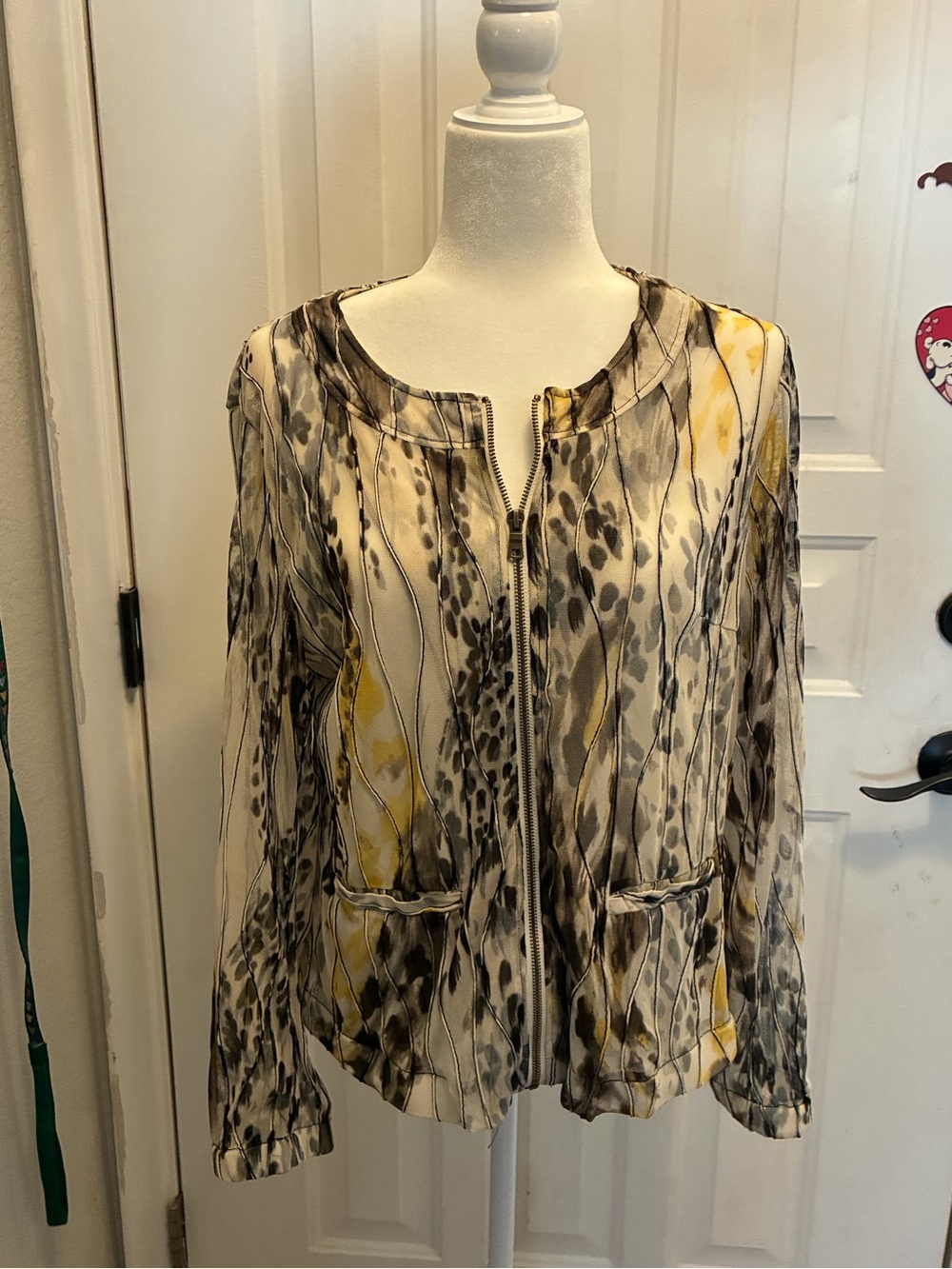 Peck & Peck Yellow and Gray Animal-Print Zip Front Top